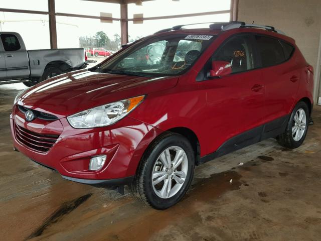 KM8JU3AC2DU728352 - 2013 HYUNDAI TUCSON GLS RED photo 2