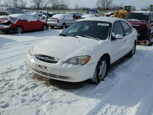 1FAFP55U6YA247212 - 2000 FORD TAURUS SES WHITE photo 2