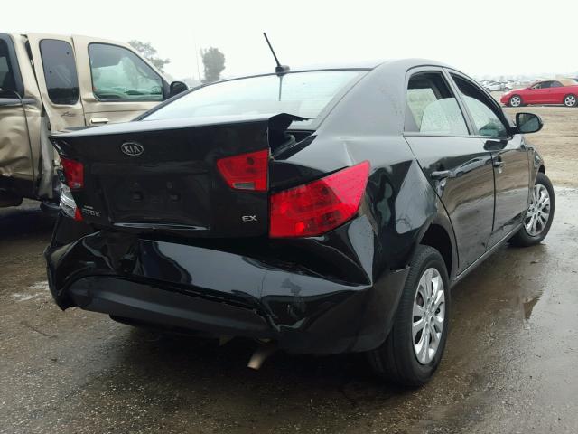 KNAFU4A29D5689824 - 2013 KIA FORTE EX BLACK photo 4