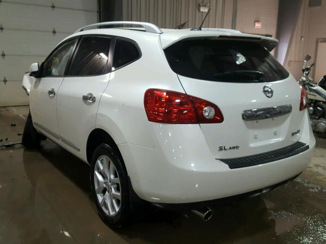 JN8AS5MV9DW133266 - 2013 NISSAN ROGUE S WHITE photo 3