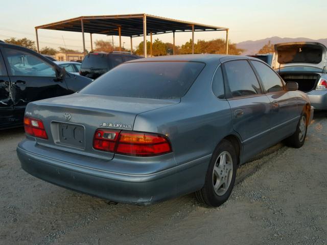 4T1BF18B0WU287503 - 1998 TOYOTA AVALON XL GRAY photo 4