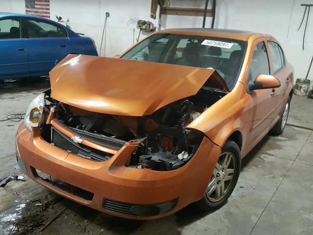 1G1AL52F357607740 - 2005 CHEVROLET COBALT LS ORANGE photo 2