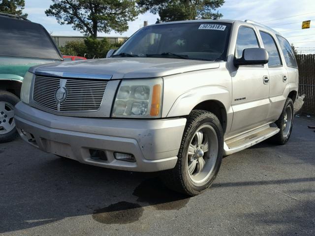 1GYEK63N94R135256 - 2004 CADILLAC ESCALADE L BEIGE photo 2