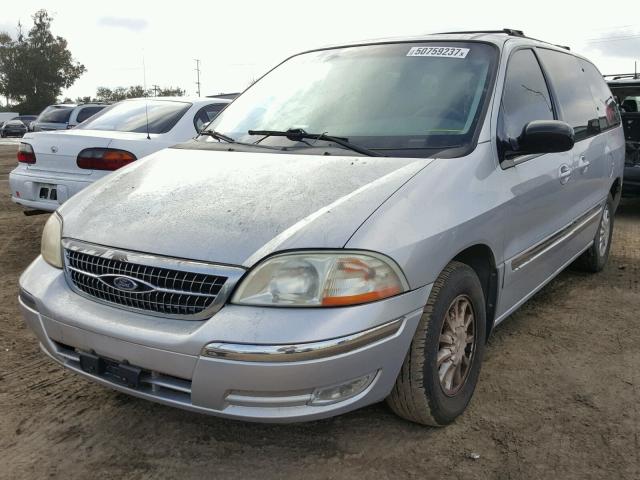 2FMZA5246YBD02769 - 2000 FORD WINDSTAR S SILVER photo 2