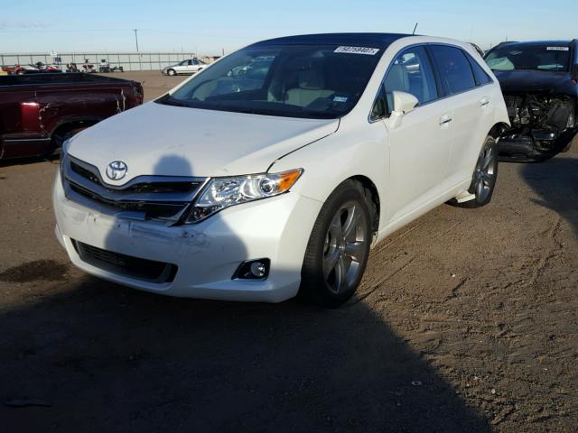 4T3ZK3BB8FU072389 - 2015 TOYOTA VENZA LE WHITE photo 2