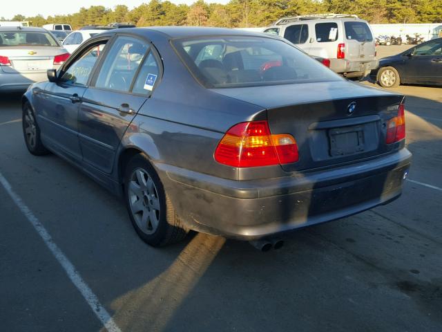 WBAAZ33433PH33701 - 2003 BMW 325 I GRAY photo 3