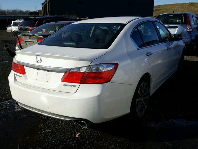 1HGCR2F59DA175026 - 2013 HONDA ACCORD SPO WHITE photo 4