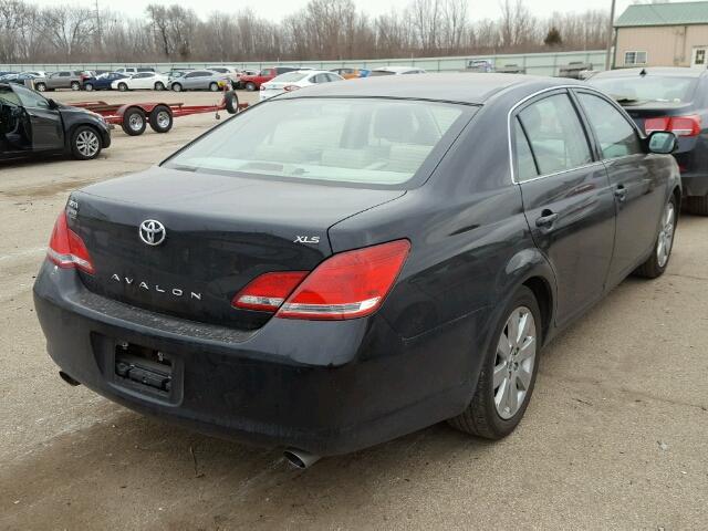 4T1BK36B17U246275 - 2007 TOYOTA AVALON XL BLACK photo 4