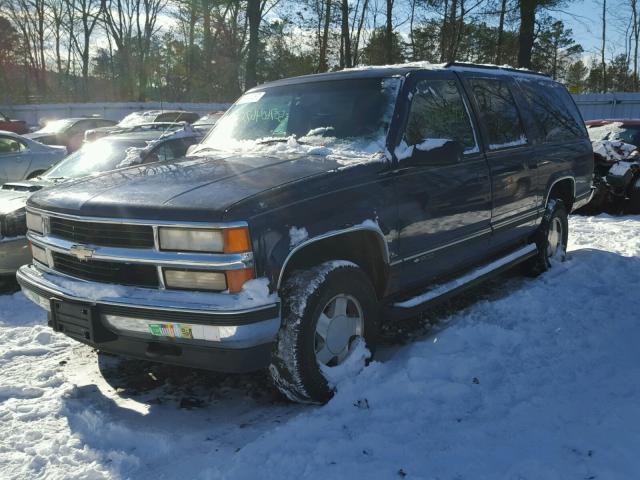 1GNFK16R7XJ435660 - 1999 CHEVROLET SUBURBAN K BLUE photo 2