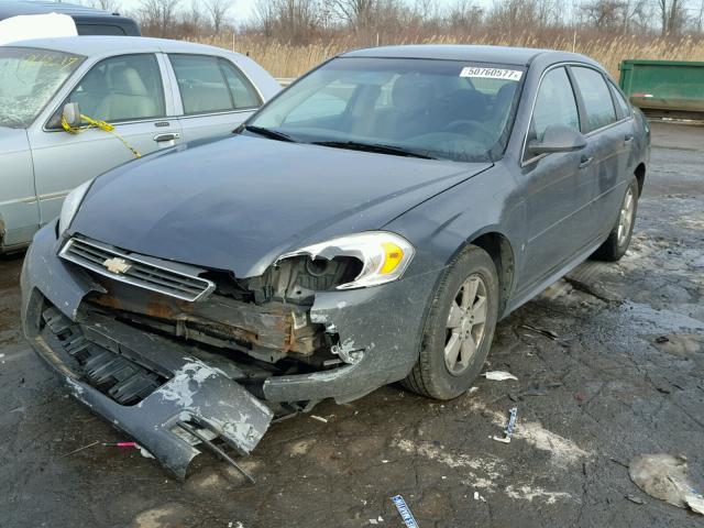 2G1WT57N091302317 - 2009 CHEVROLET IMPALA 1LT GRAY photo 2