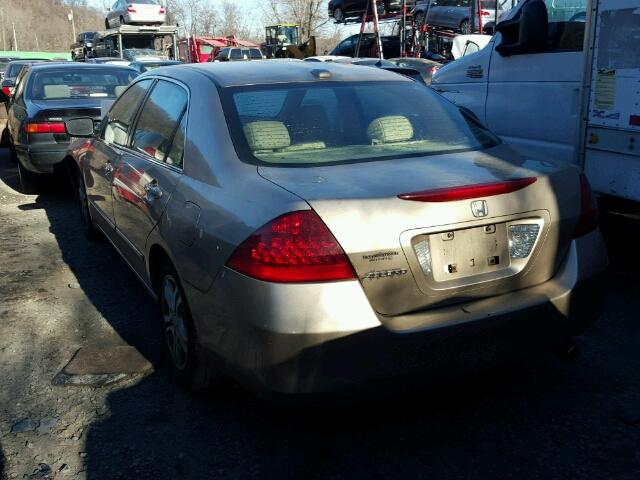 1HGCM56817A157702 - 2007 HONDA ACCORD EX GOLD photo 3