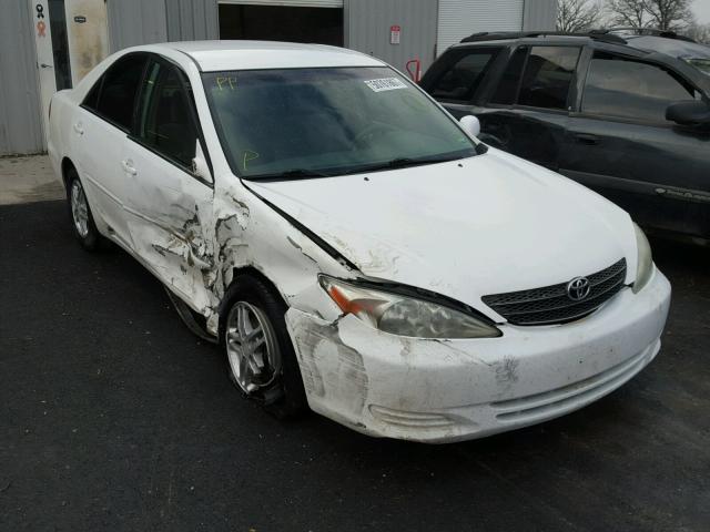 4T1BE30K44U305203 - 2004 TOYOTA CAMRY LE WHITE photo 1