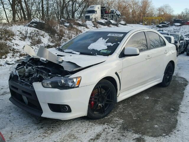 JA32W8FV6DU016497 - 2013 MITSUBISHI LANCER EVO WHITE photo 2