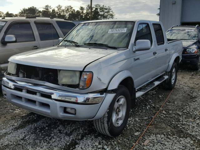 1N6ED27T8YC436561 - 2000 NISSAN FRONTIER C SILVER photo 2