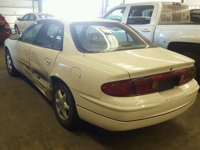 2G4WB55K421117076 - 2002 BUICK REGAL LS WHITE photo 3