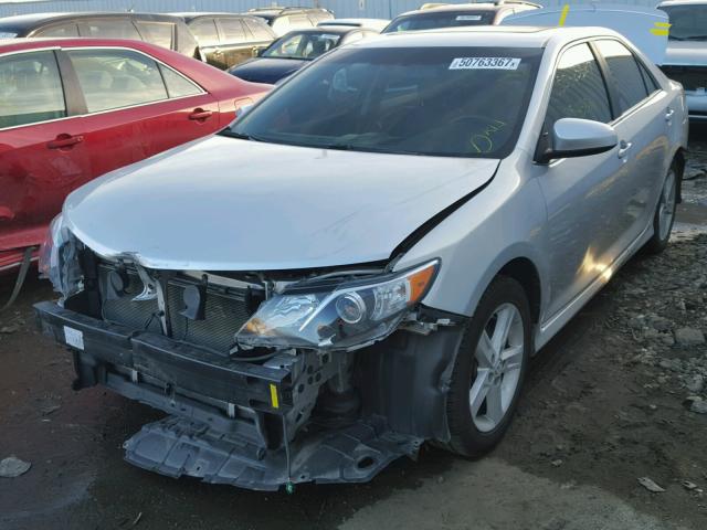 4T1BF1FK6DU253856 - 2013 TOYOTA CAMRY L SILVER photo 2