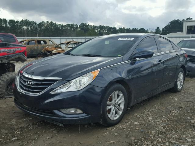 5NPEB4AC8DH596614 - 2013 HYUNDAI SONATA GLS BLUE photo 2