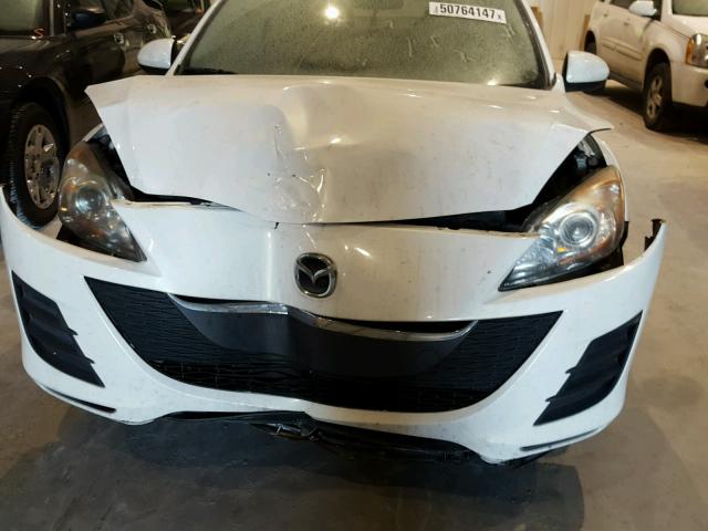 JM1BL1SF0A1204266 - 2010 MAZDA 3 I WHITE photo 7