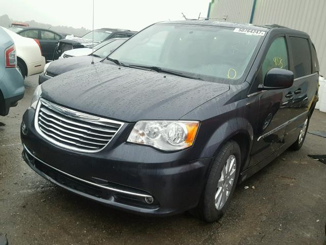 2C4RC1BG2DR793179 - 2013 CHRYSLER TOWN & COU BLUE photo 2