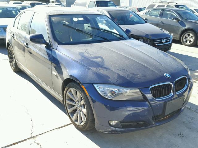 WBAPH7G50BNN04522 - 2011 BMW 328 I BLUE photo 1