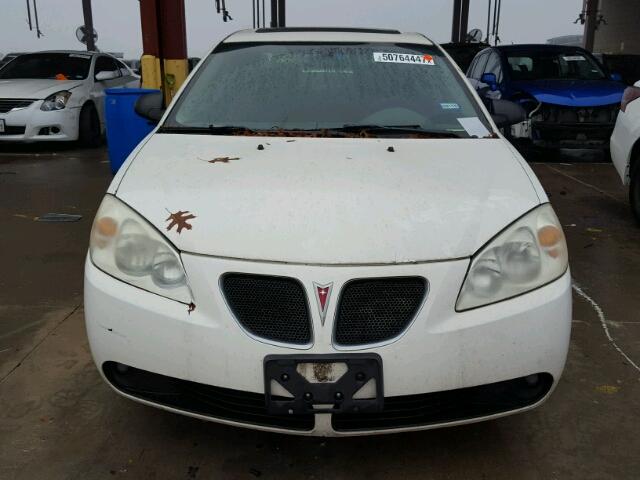 1G2ZH58N774225276 - 2007 PONTIAC G6 GT WHITE photo 9