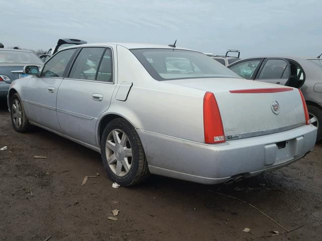 1G6KD57Y67U114998 - 2007 CADILLAC DTS SILVER photo 3