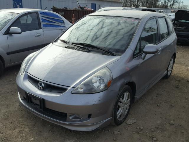 JHMGD38608S033124 - 2008 HONDA FIT SPORT SILVER photo 2