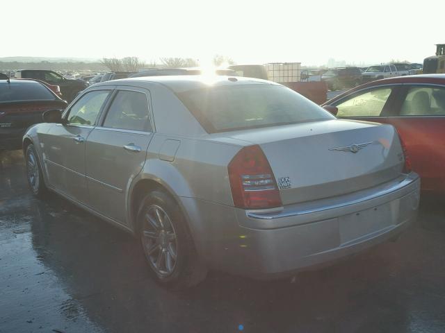 2C3KA63H96H508700 - 2006 CHRYSLER 300C TAN photo 3