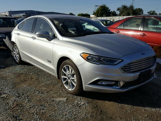 3FA6P0PU3HR264538 - 2017 FORD FUSION SE SILVER photo 1