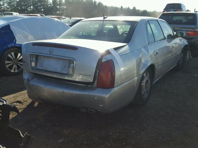 1G6KD54YX5U256451 - 2005 CADILLAC DEVILLE SILVER photo 4