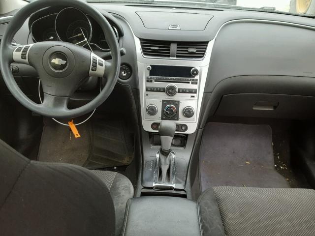 1G1ZC5EU1CF363215 - 2012 CHEVROLET MALIBU 1LT 银色 照片 9