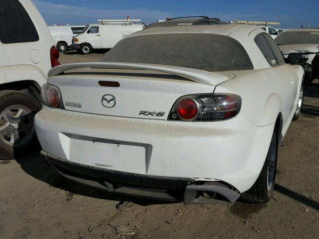 JM1FE173X60201169 - 2006 MAZDA RX8 WHITE photo 4