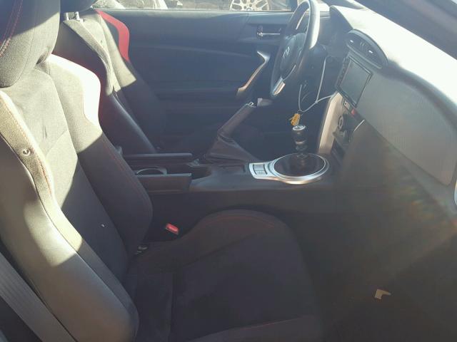JF1ZNAA13G9705795 - 2016 TOYOTA SCION FR-S ნაცრისფერი ფოტო 5