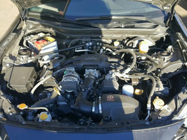 JF1ZNAA13G9705795 - 2016 TOYOTA SCION FR-S ნაცრისფერი ფოტო 7