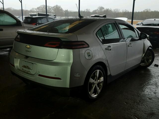 1G1RB6E49DU134223 - 2013 CHEVROLET VOLT SILVER photo 4