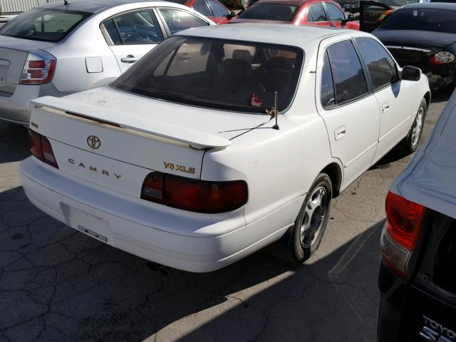 JT2GK13E5S0112052 - 1995 TOYOTA CAMRY XLE WHITE photo 4