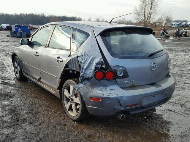 JM1BK343441111501 - 2004 MAZDA 3 HATCHBAC GRAY photo 3