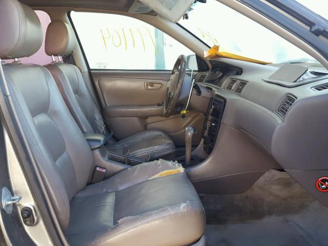 JT2BF22KXV0022444 - 1997 TOYOTA CAMRY LE თაფლისფერი ფოტო 5