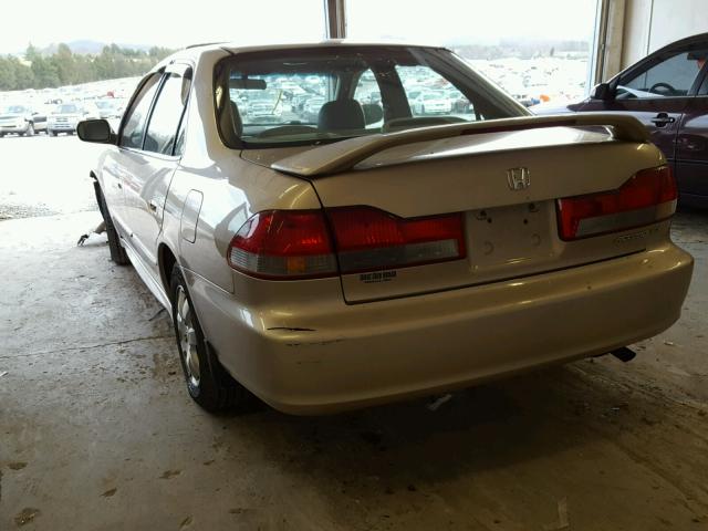 1HGCG56632A034014 - 2002 HONDA ACCORD EX TAN photo 3