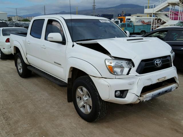 3TMJU4GN8FM178097 - 2015 TOYOTA TACOMA DOU WHITE photo 1