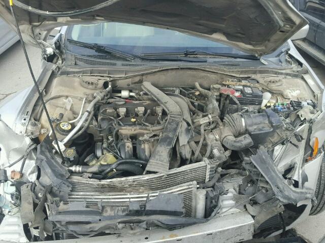 3FAHP07Z97R230381 - 2007 FORD FUSION SE GRAY photo 7