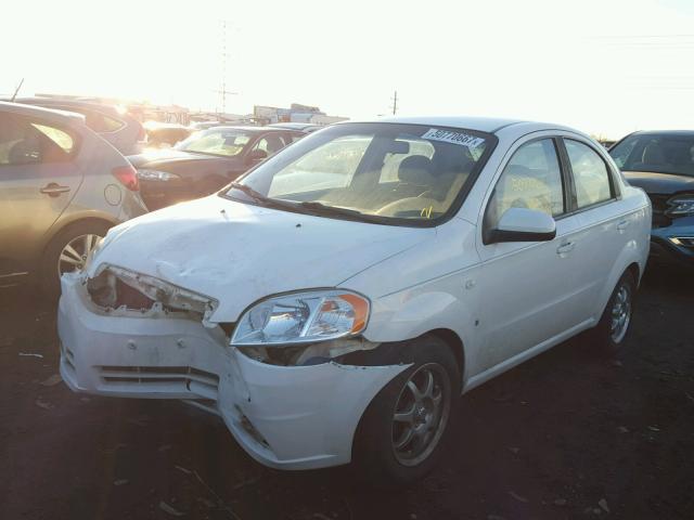 KL1TG566X7B171751 - 2007 CHEVROLET AVEO LT WHITE photo 2