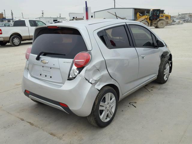 KL8CD6S97DC548221 - 2013 CHEVROLET SPARK 1LT SILVER photo 4