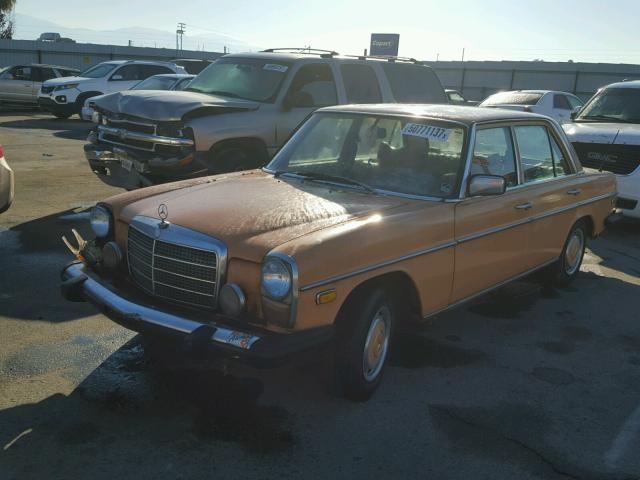 11511412051502 - 1976 MERCEDES-BENZ 300 D ORANGE photo 2