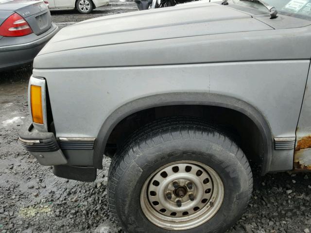 1GNDT13Z2N2114254 - 1992 CHEVROLET BLAZER S10 GRAY photo 9