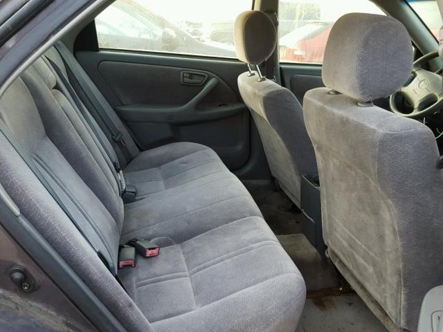 JT2BG28K5X0320391 - 1999 TOYOTA CAMRY LE GRAY photo 6