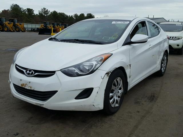 5NPDH4AE6DH161313 - 2013 HYUNDAI ELANTRA GL WHITE photo 2