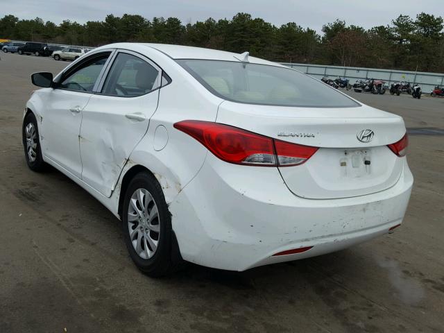 5NPDH4AE6DH161313 - 2013 HYUNDAI ELANTRA GL WHITE photo 3