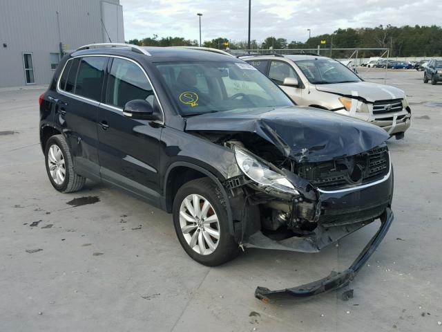 WVGAV7AX2BW536664 - 2011 VOLKSWAGEN TIGUAN S BLACK photo 1