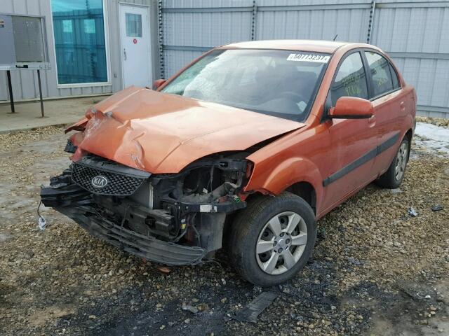 KNADE123276291914 - 2007 KIA RIO BASE ORANGE photo 2